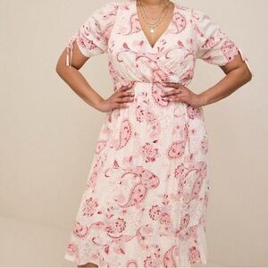 Torrid Midi Swiss Linen Surplice Dress Size 1X. 14/16